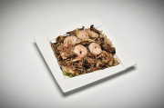 Singapore fried rice noodles with shrimps