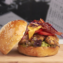 CHICKEN CRISPY BURGER