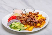 CHICKEN GYROS PLATE