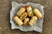 Fried spring roll with optional sauce