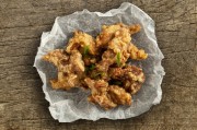 Ginger marinated crispy chicken bites