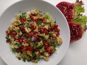 Gránátalmás tabule saláta