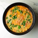 Tomka soup with glass pasta