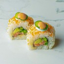 Tsuraii Rolls big roll