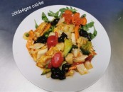Chicken with vegetables