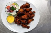 Honey-chili chicken wings