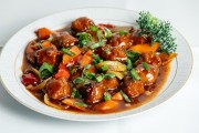 Pork Meatballs in vegetable sauce (spicy)