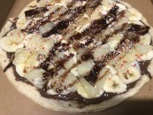 Nutella-Tropical fruit pizza