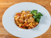 Chicken tagliatelle with basil and tomato sauce