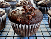 Dupla csokoládés muffin csokoládé darabokkal