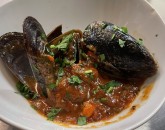 Black mussels with tomato