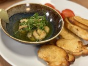 Shrimp with lemon, butter and white wine