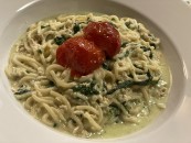 Fake ricotta-spinach spaghetti